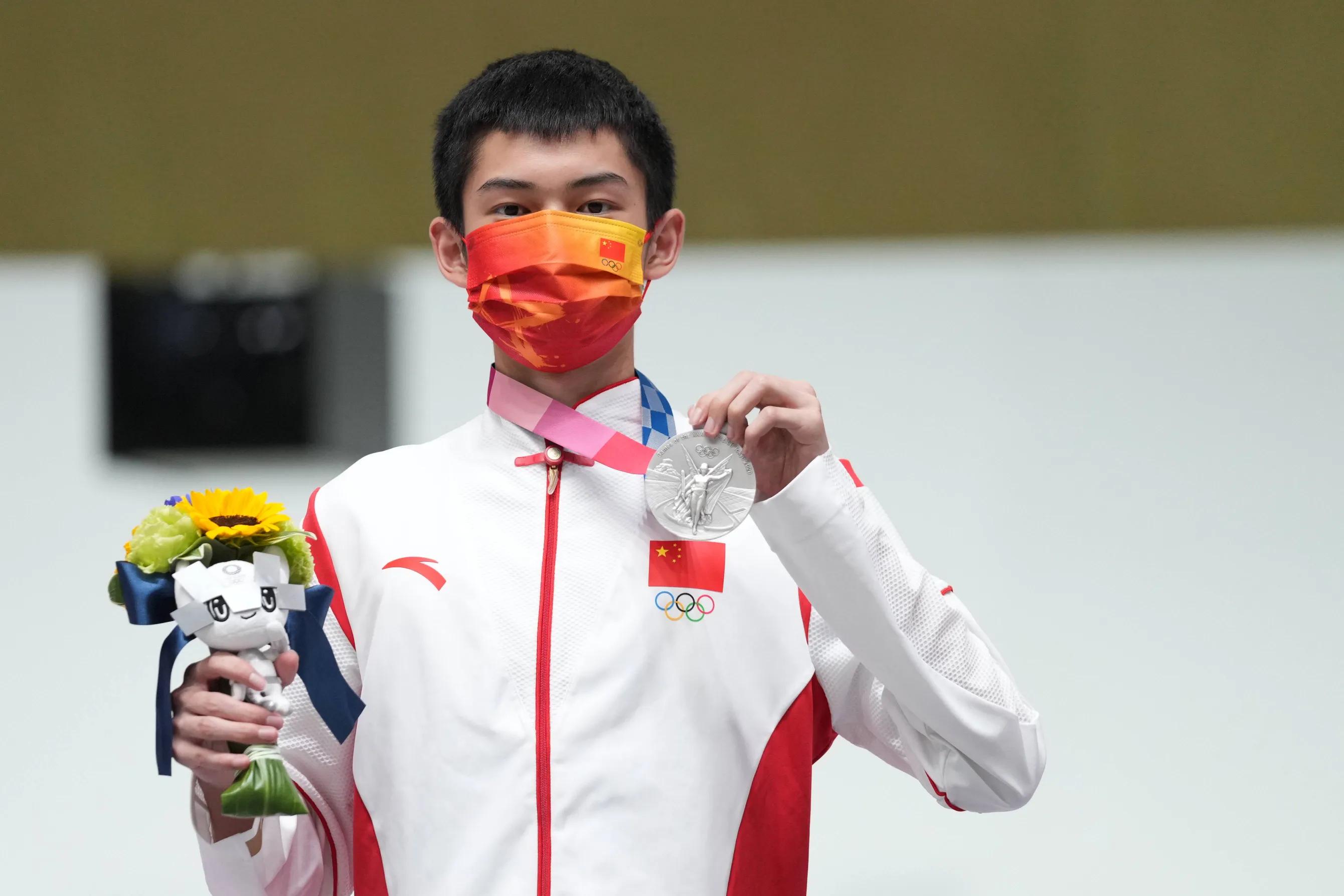 射击世界杯双冠，射击神童——盛李豪