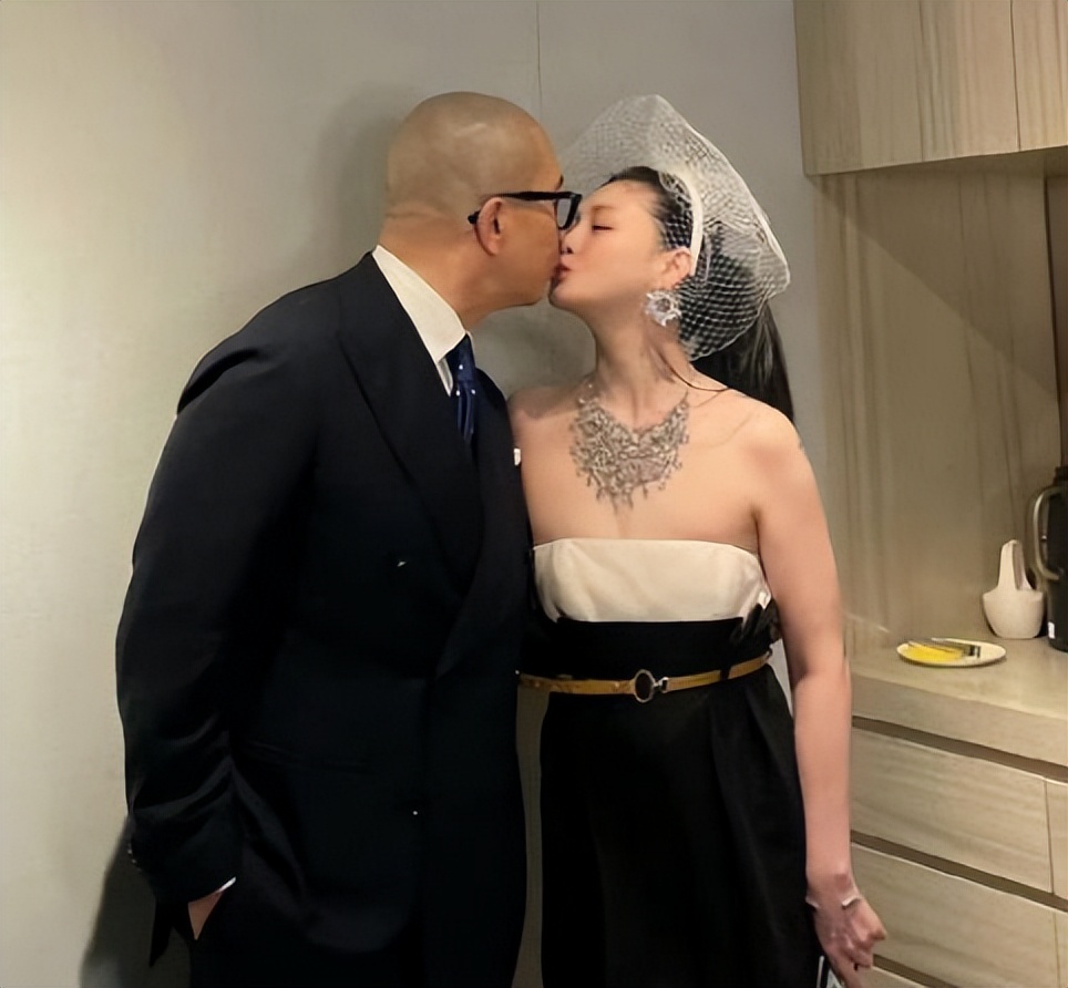 具俊晔结婚后首谈与大s婚姻生活,具俊晔说大s为他花钱很大方