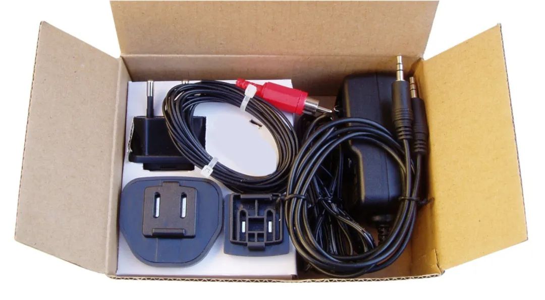 英国设计喷火锁相环调幅发射机覆盖中波+短波160米段仅售629元