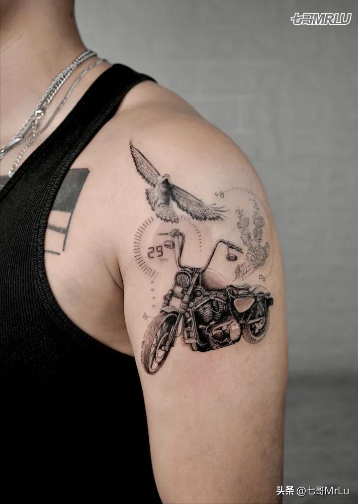 纹身痛不痛女生版,纹身痛不痛视频