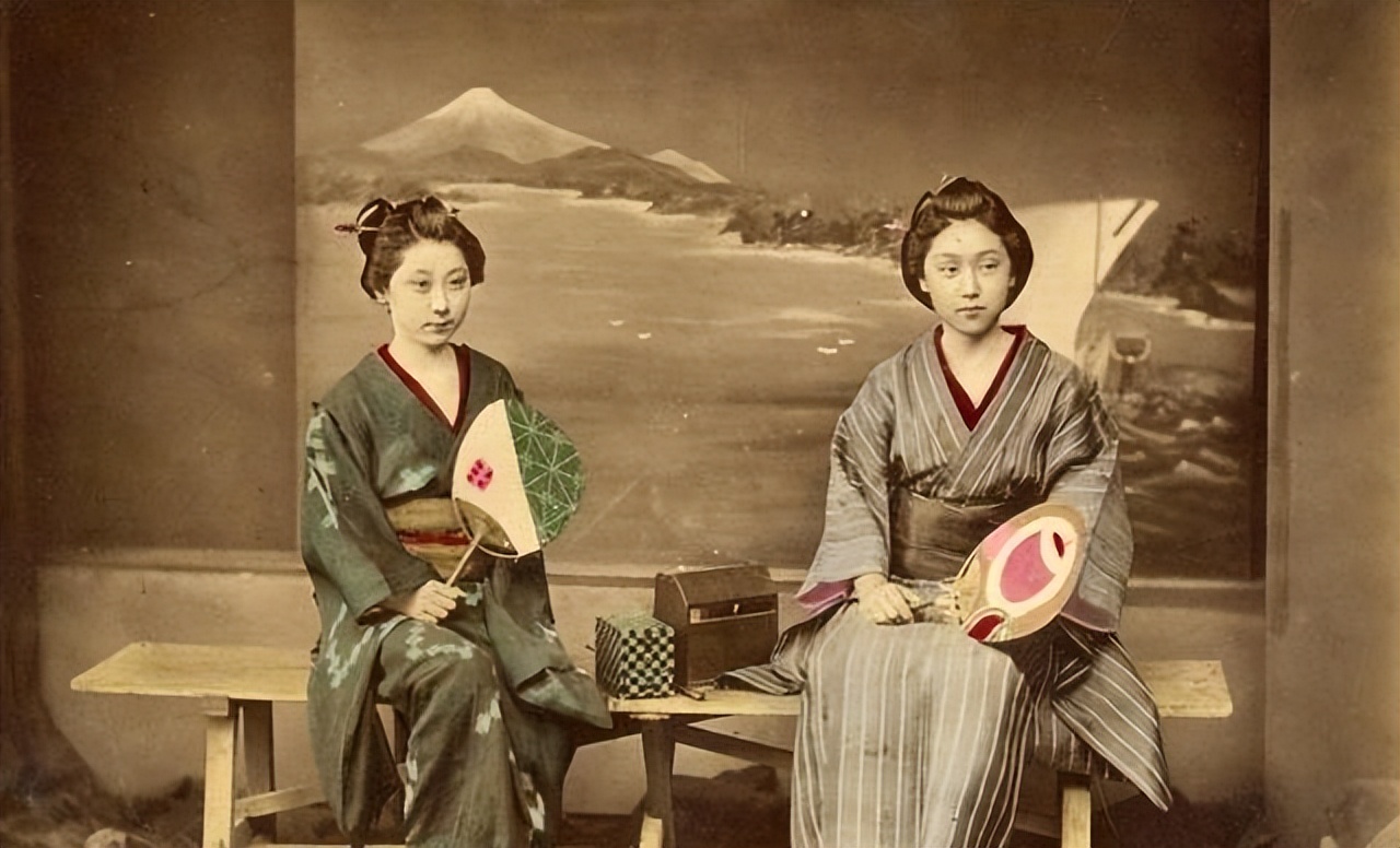 日本的风俗业占gdp,日本的风俗文化产业