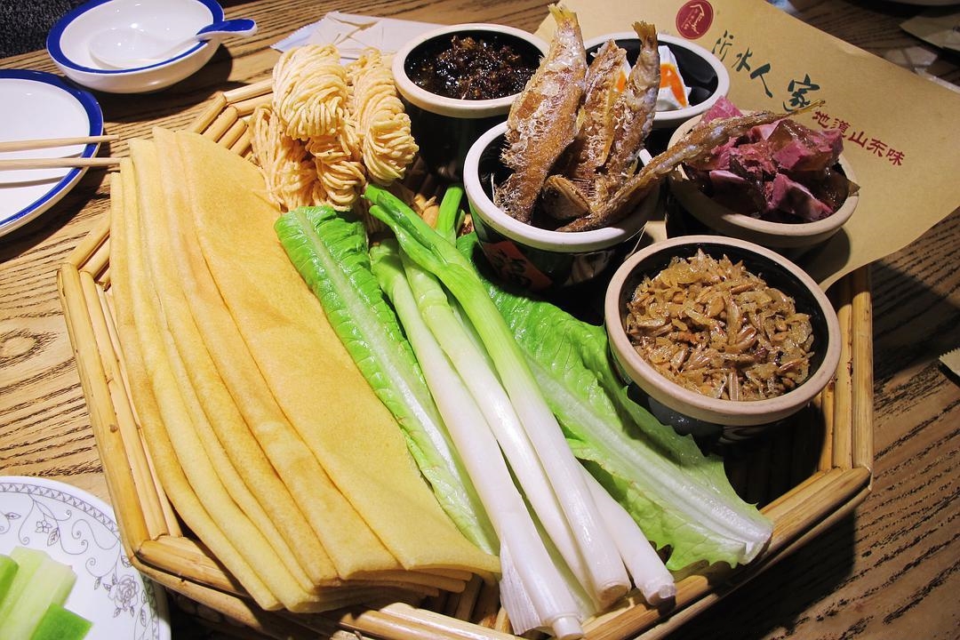 沿海哪里吃海鲜最好吃,中国第一滩海鲜美食推荐