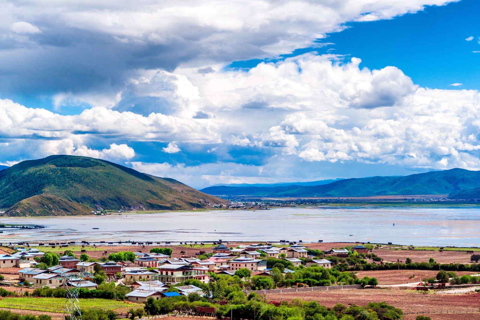 香格里拉十大景点推荐英文,香格里拉的十大最好景点