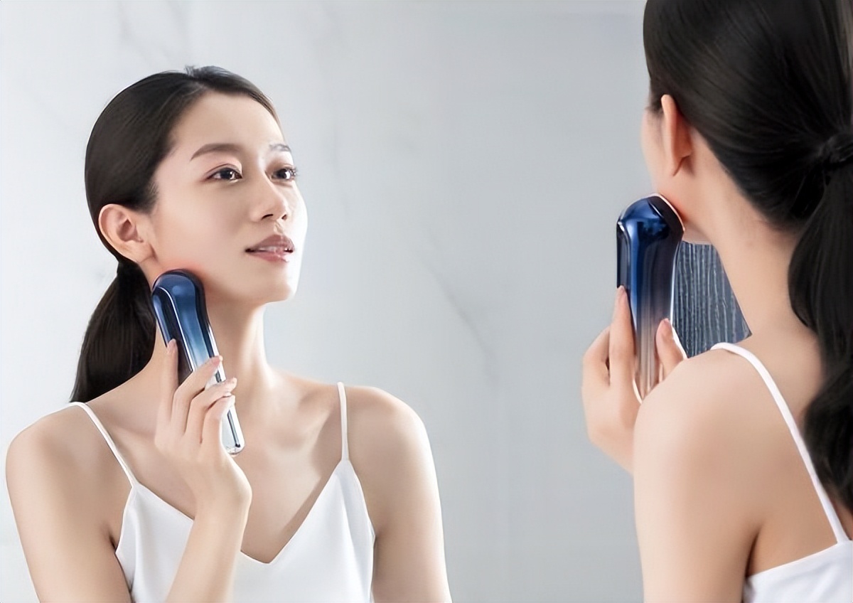 家用大牌美容仪有哪些功效,家用美容仪有什么好处
