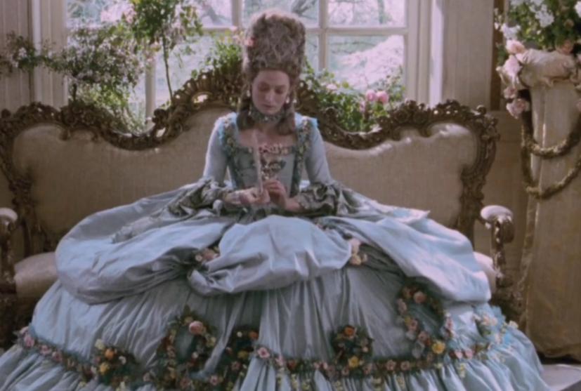 这个男人不顾一切变性成女人，他的一生将精彩诠释的淋漓尽致！