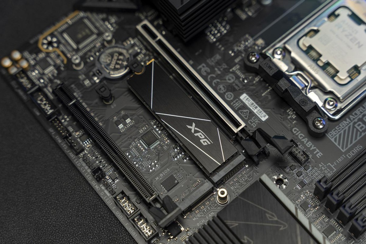 技嘉小雕b550m5600g内存超频,技嘉b550maoruspro小雕超频