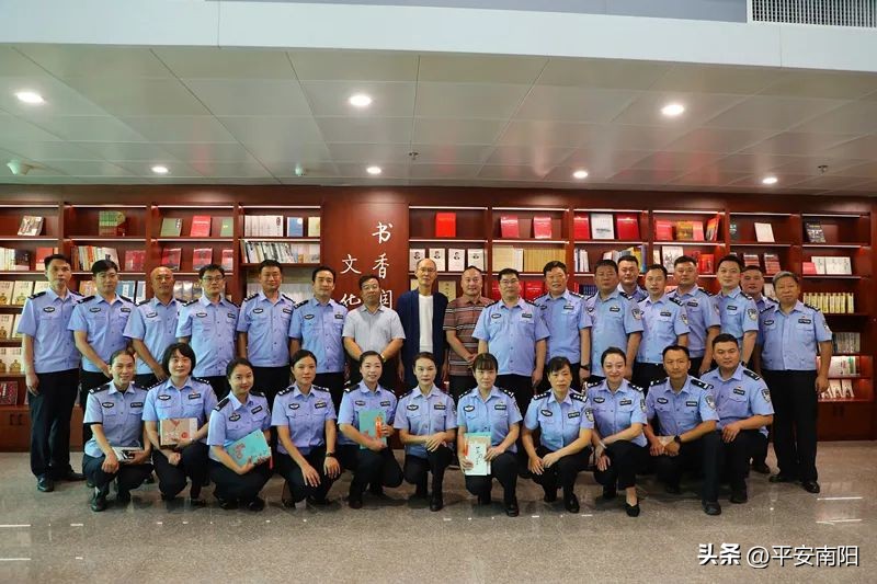 爱在警营暖在心坎,温暖了警营温暖了警心