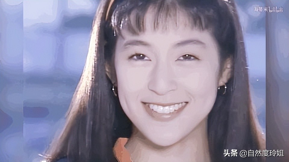 皮肤暗黄细纹适合什么精华,淡化皱纹黑眼圈的精华