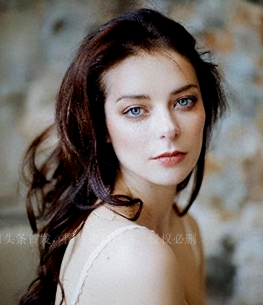 叶皇玛丽娜身高,叶皇扮演者玛丽娜身材