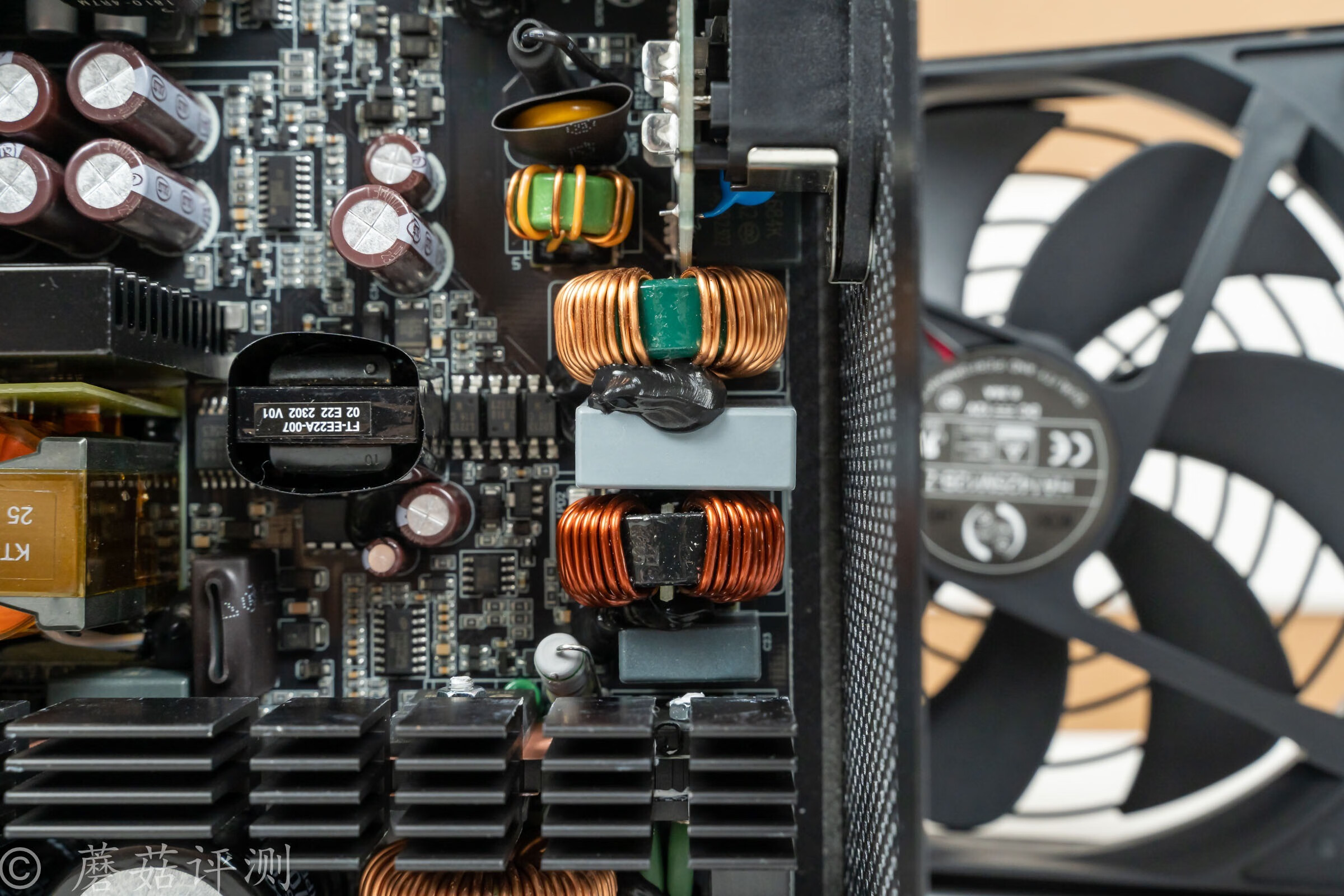 g11金牌全模组atx3.0,长城g11atx3.0是原生的吗