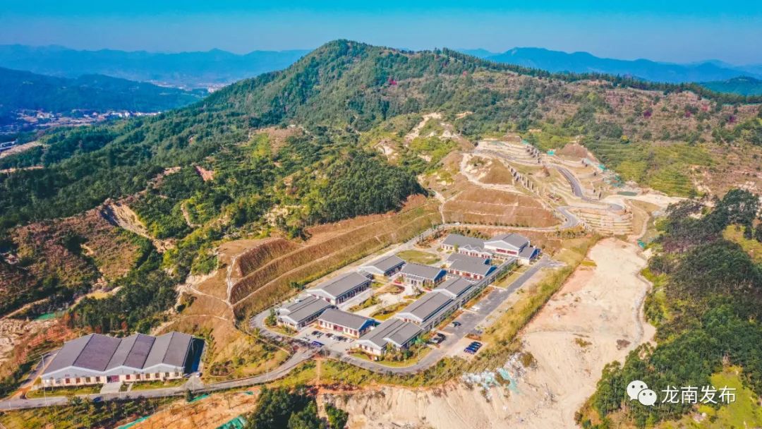 龙南富坑生态公墓在哪里,龙南公墓在哪个地方