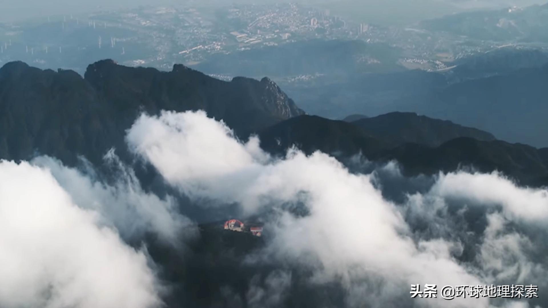 黄山和庐山为何不是五岳,为什么说庐山一山赛五岳