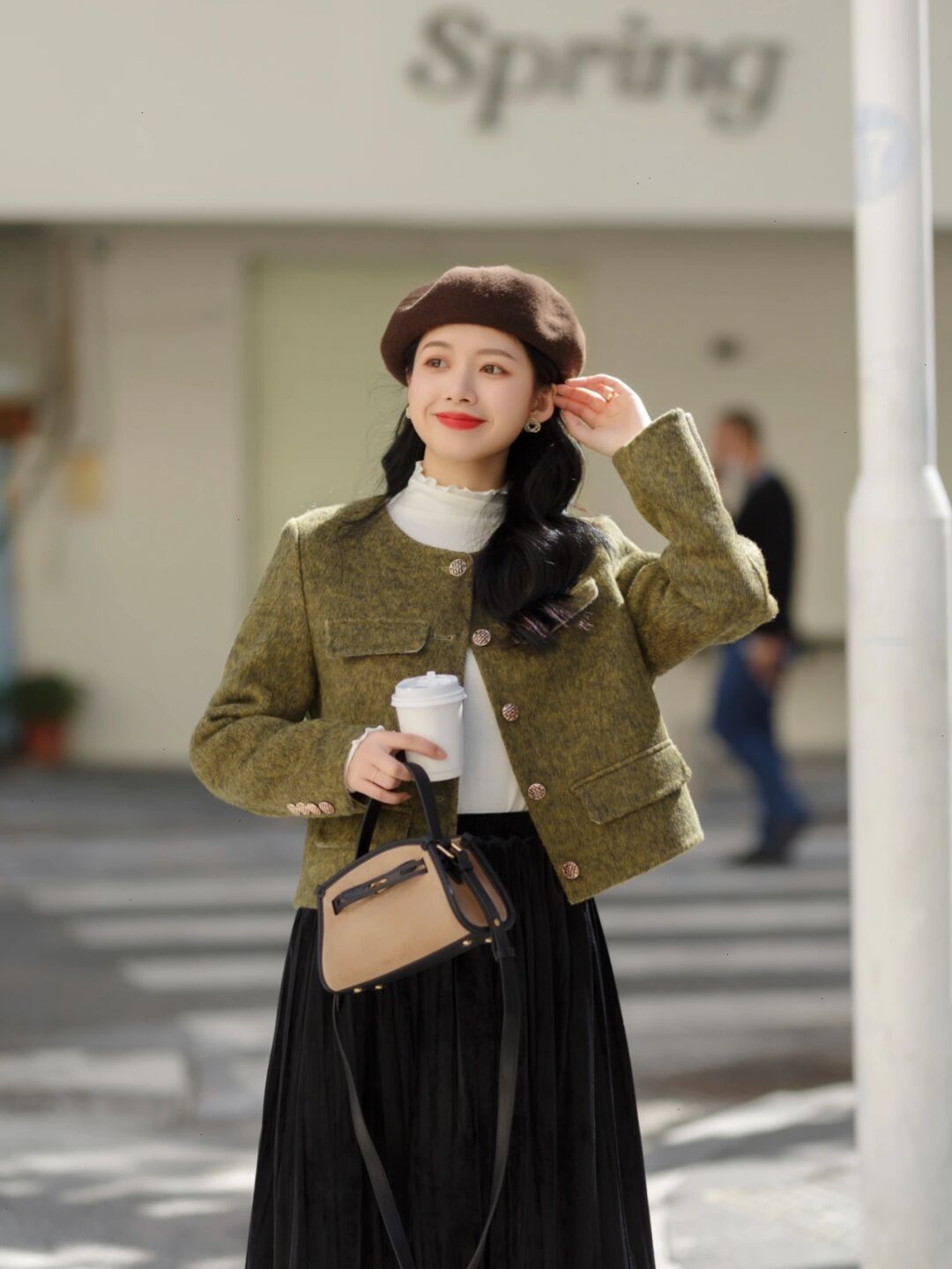 职场OL冬季离不开“羊毛西装”，借鉴这组搭配，日常通勤也很时髦