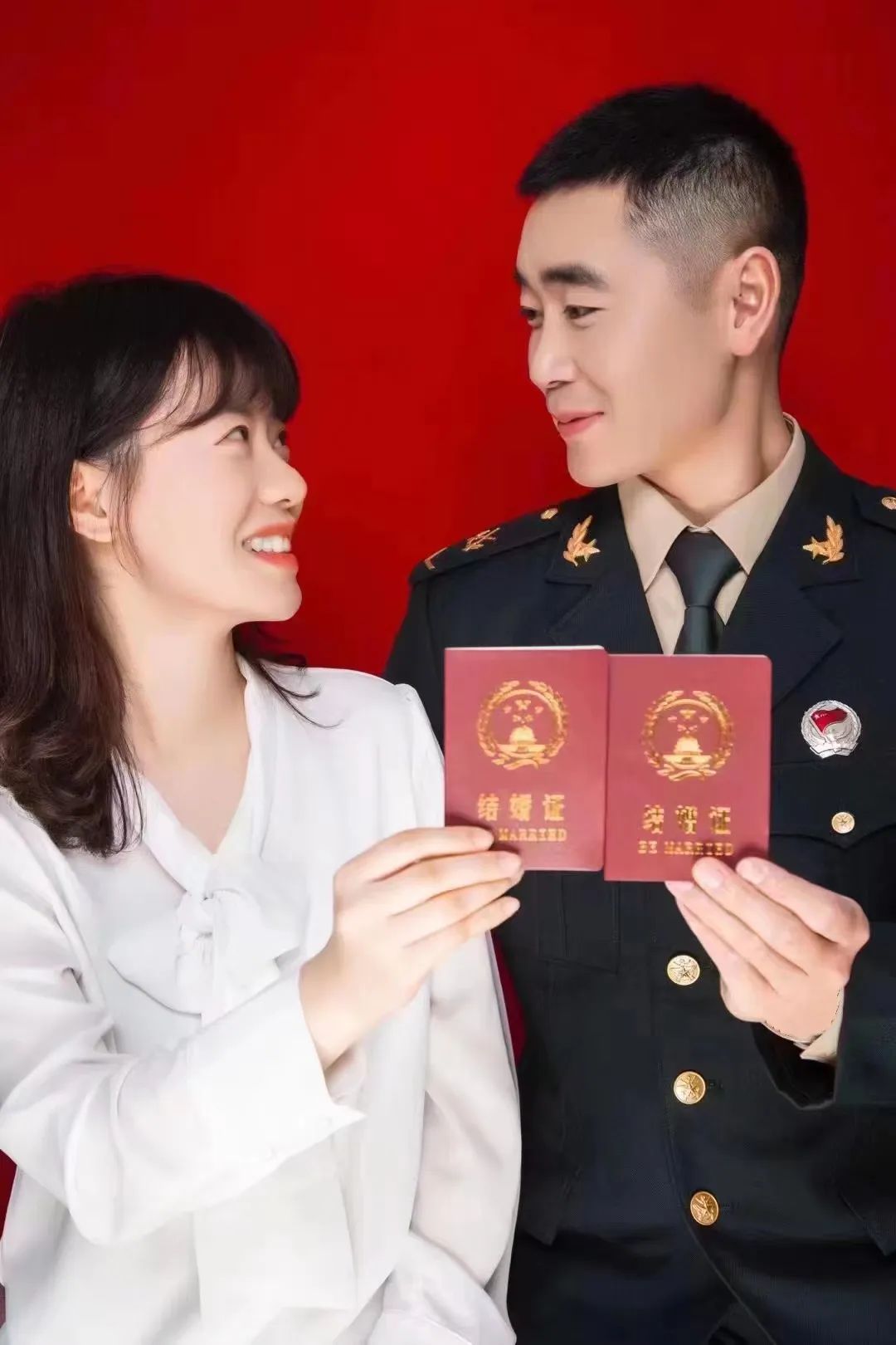 12对战友结婚照，听说看完就脱单……