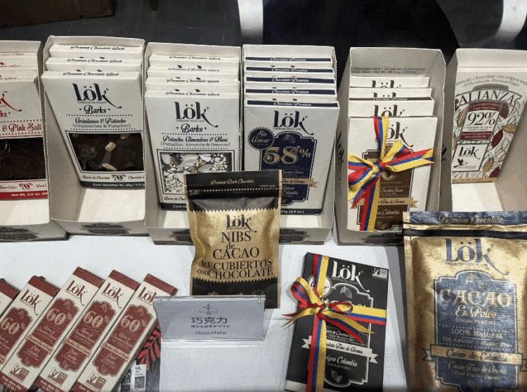 本区首个！快来这里体验“进博生活”~