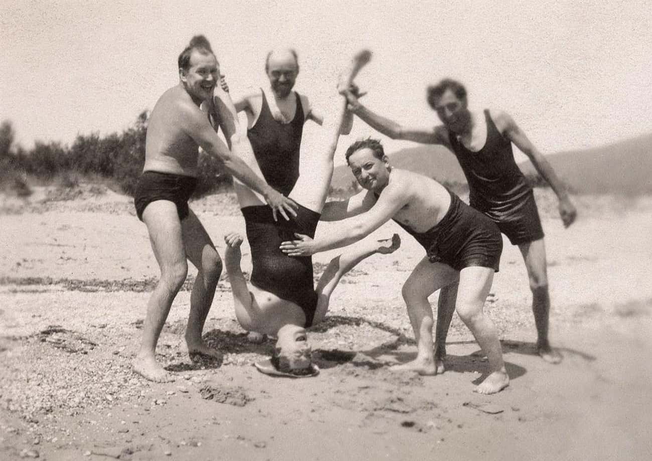 20世纪泳衣老照片,泳衣变化老照片