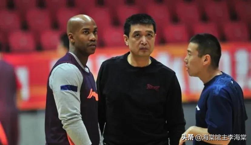 CBA中职篮下赛季闵鹿蕾会出任北京控股的主教练是一个劣质谣言。