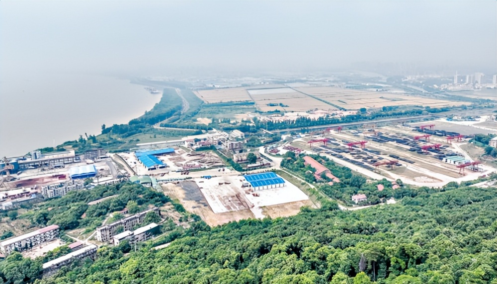 华中科技大学：在国内高校第一方阵中崛起