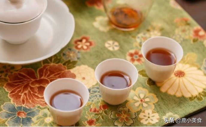 冷水泡茶对茶叶的要求是什么,各类茶叶泡茶的水温是多少度合适