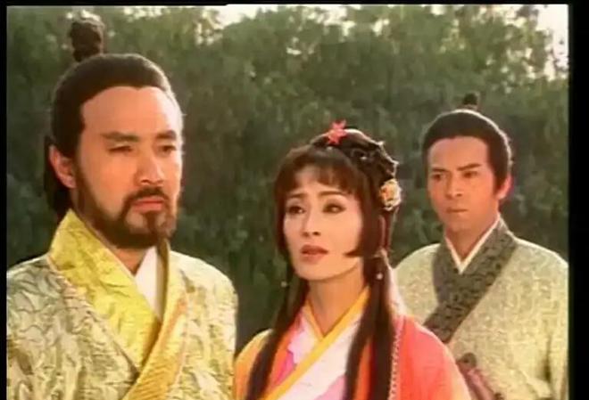 他也是一个美丽的西施，对比香港、台湾和大陆的最美版本，更美的