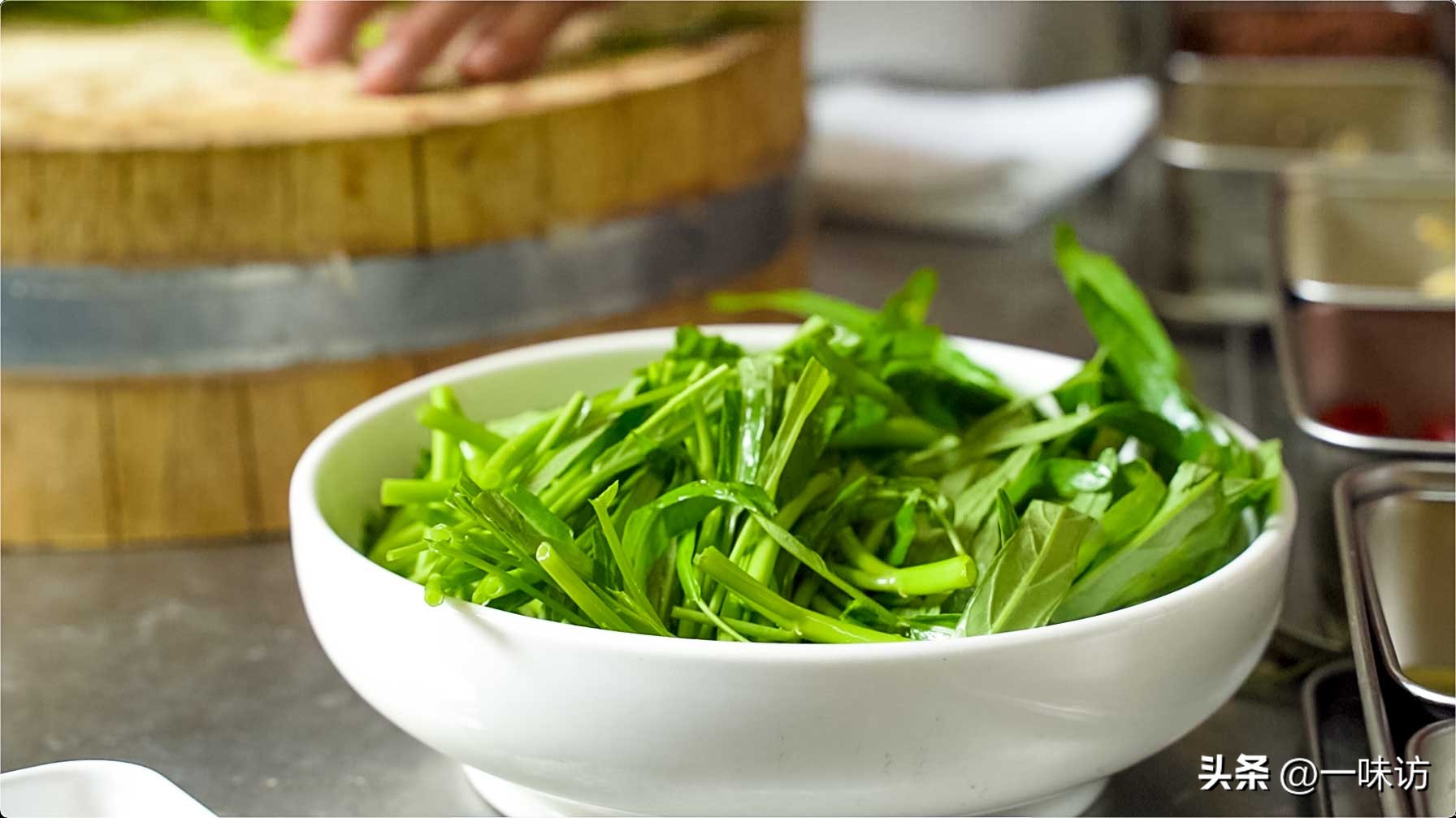 腐乳空心菜和豆酱空心菜,南乳空心菜比腐乳空心菜好吃