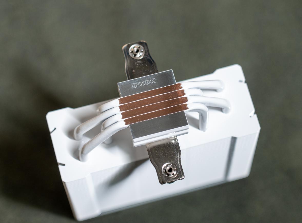 锐龙7600x真能比13600kf强吗,锐龙7600x值得买吗