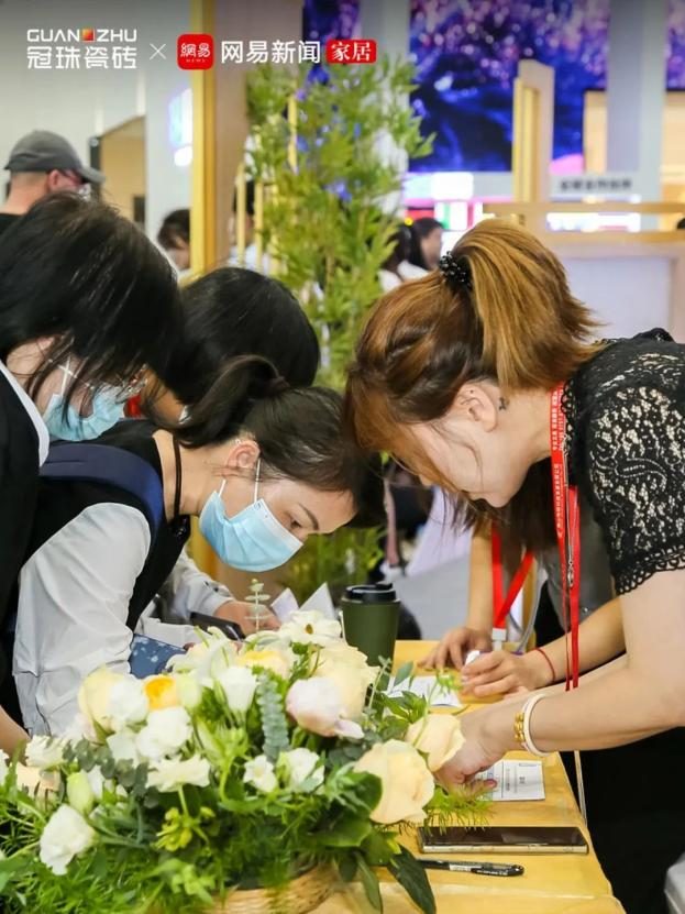 鍐犵彔鍗庣弽宀╂澘鏄煍鎶涘悧,鍐犵彔鍗庣弽宀╂澘鏂板搧