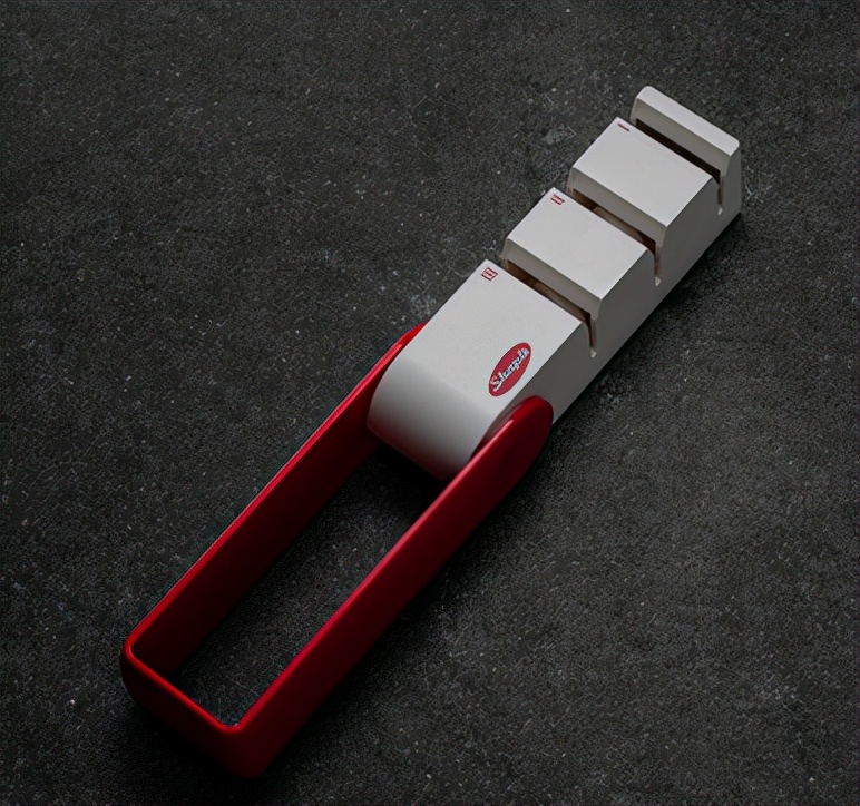 家家都有菜刀,菜刀智商税