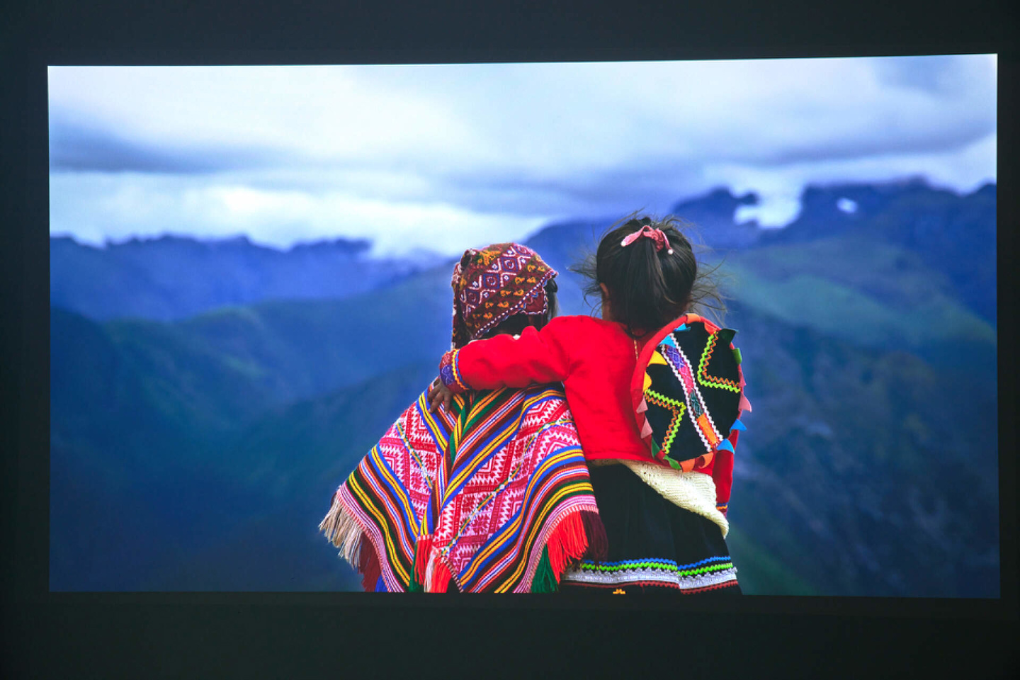 viddac1s激光投影测评,三色激光viddac1s投影仪评测