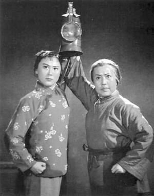 小时候听训受罚都在哪？你家有没有中堂？