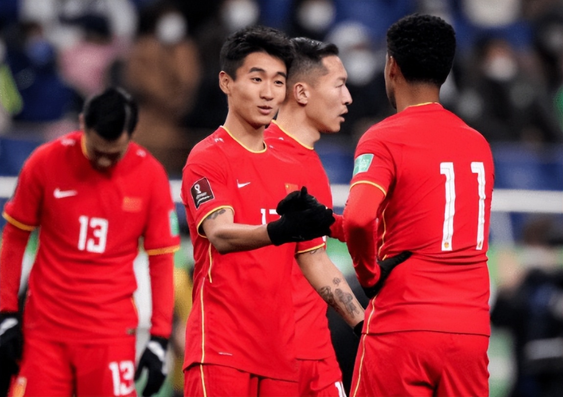 中国足球队长保护性接应,中国足球保护性接应