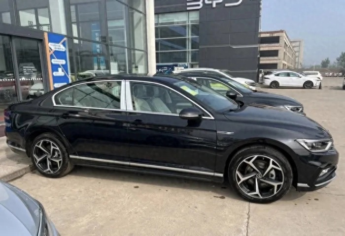 大众迈腾开起来的感受,迈腾开起来特别舒服