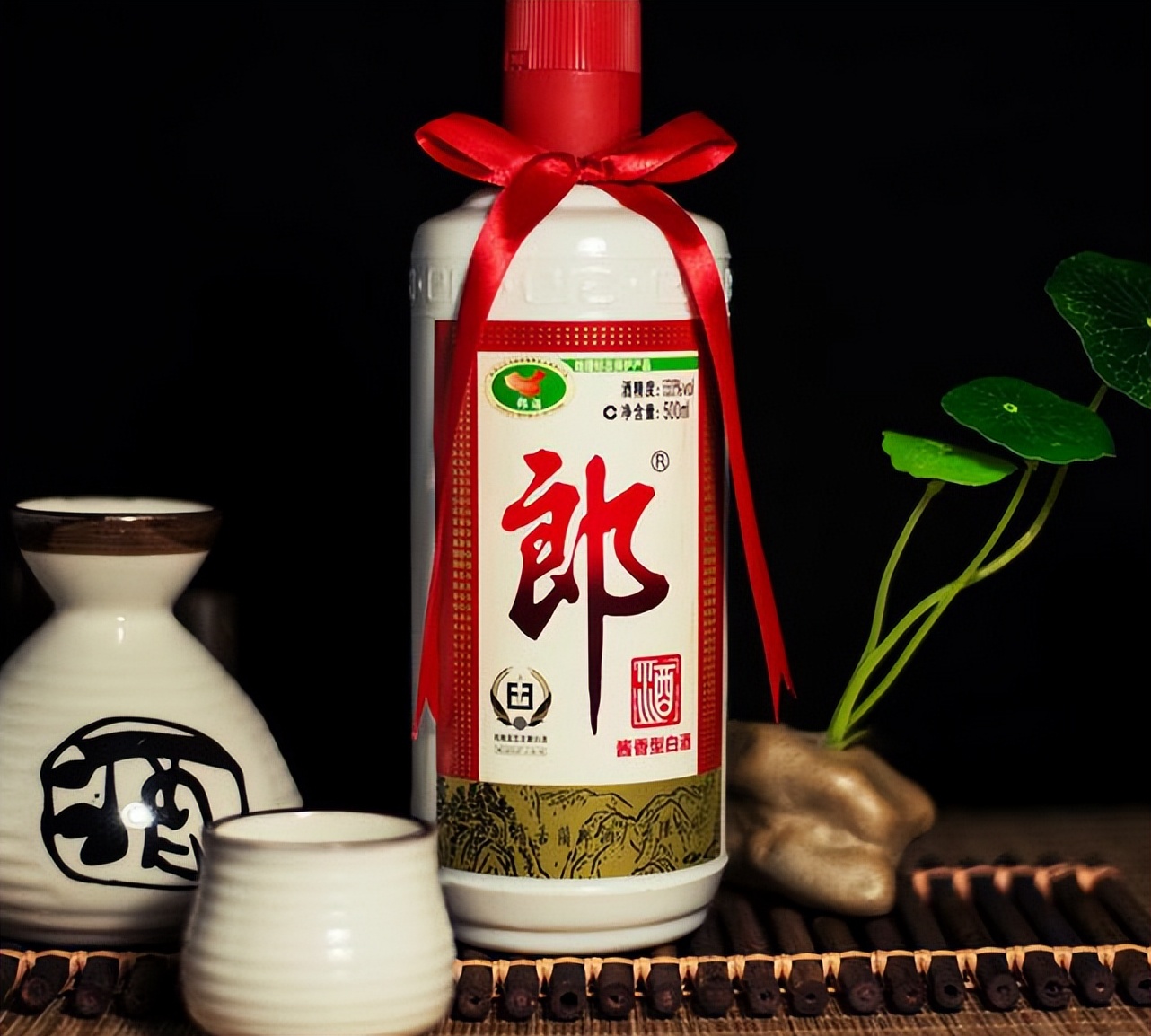 中秋送礼推荐高端白酒,送礼送哪款高端酒合适