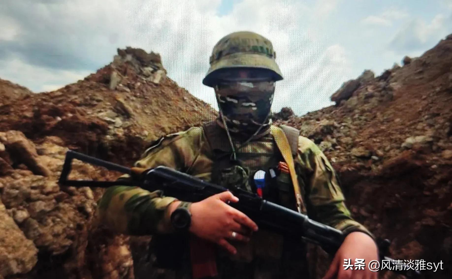 他们向自己开火，志愿者在阿尔特莫夫斯克的侧翼防守