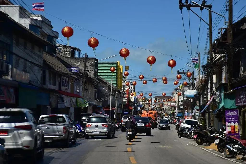 100元人民币有哪些特别之处,100元人民币在各个国家的价值