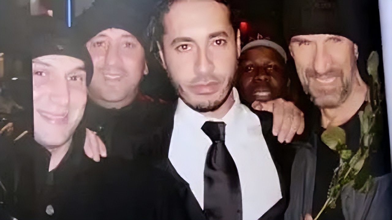 舞女曝光与卡扎菲三儿子情史：睡在一张床只接吻，其它什么也不做