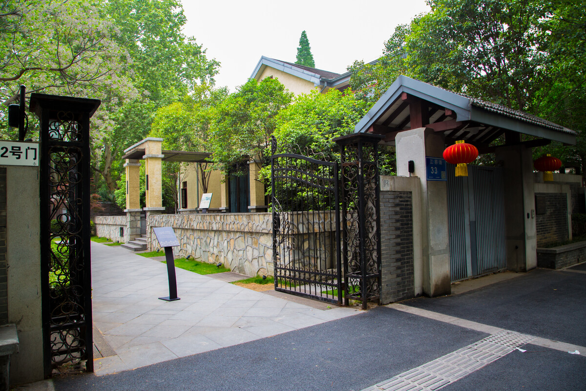 民间故事：男子在家离奇死亡，很像自杀，高人却道：凶手就在身边