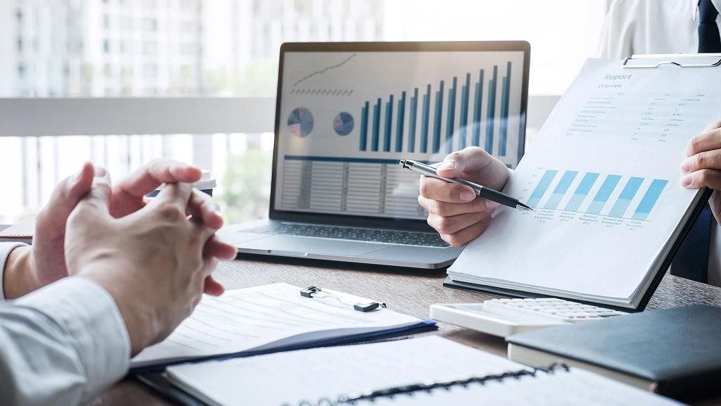 现在开零食店还能挣钱吗,开一家零食店需要多少钱开店步骤