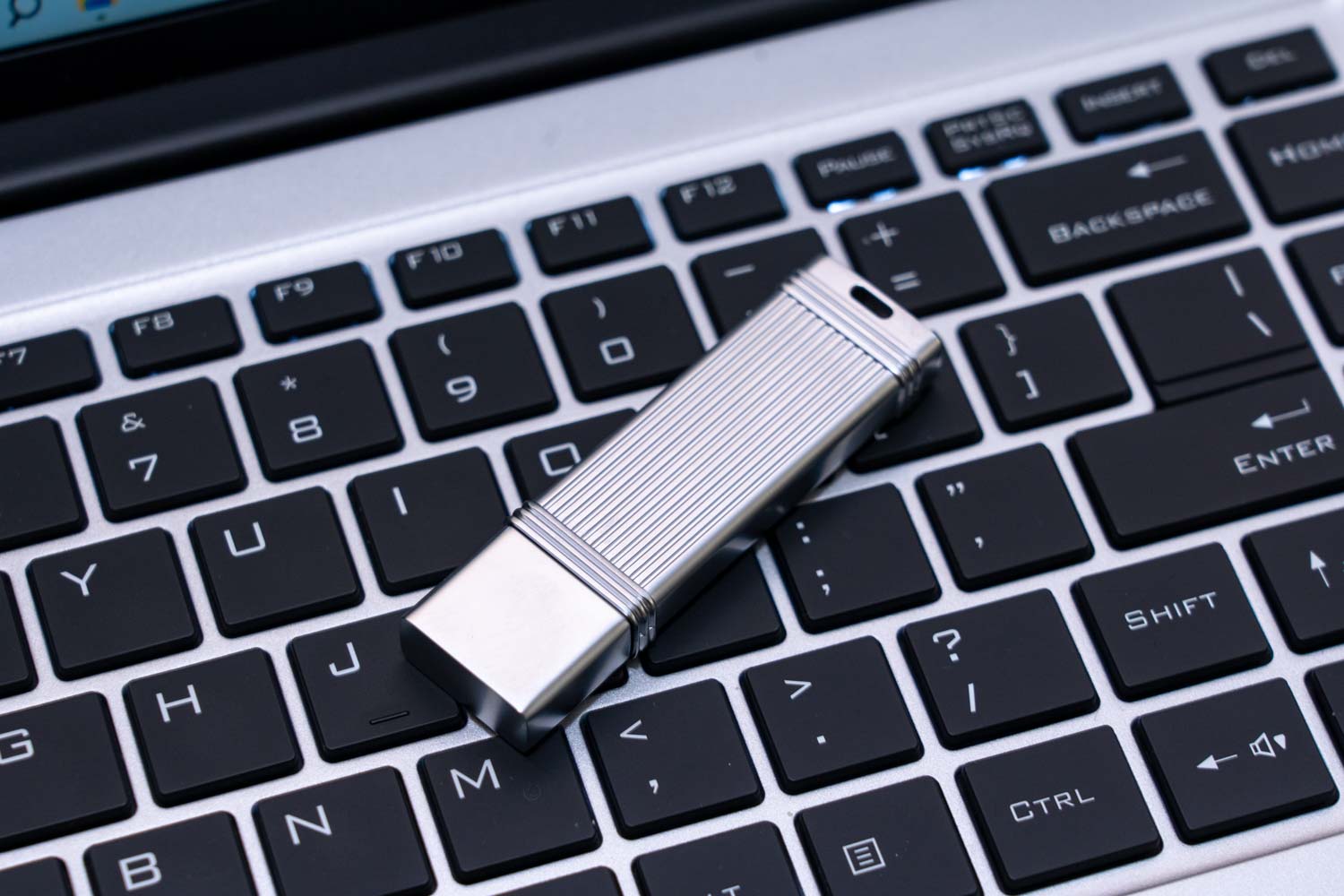 oricou盘评测,orico奥睿科ufsd快闪固态u盘