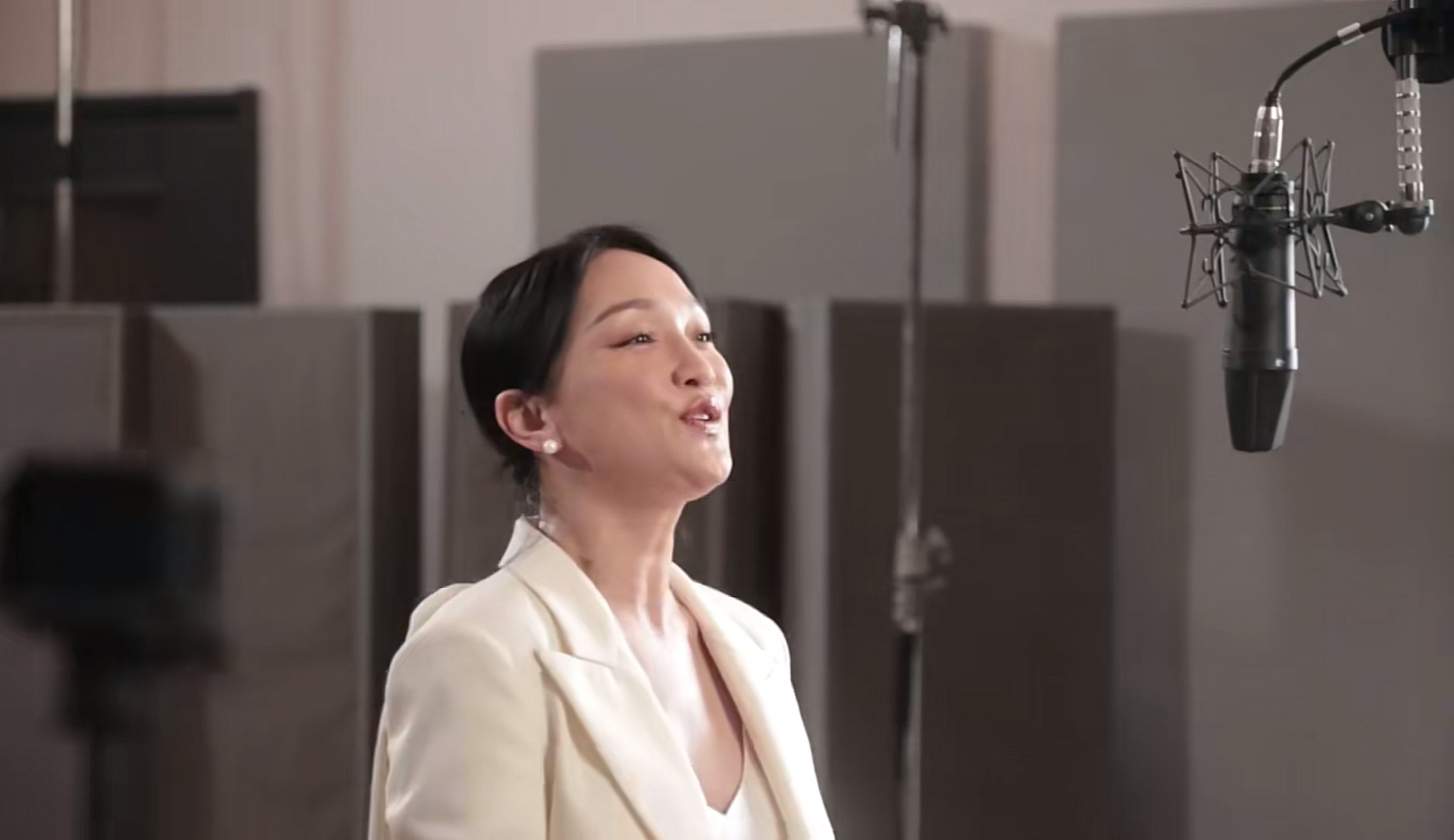 《一起向未来》：林子祥夫妻档，邓超吴京合作，韦唯治病8年回归