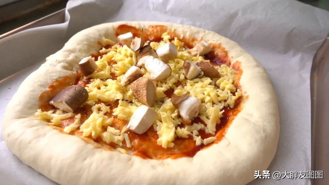 不拉丝的芝士披萨怎么做,简单又好吃的芝士披萨