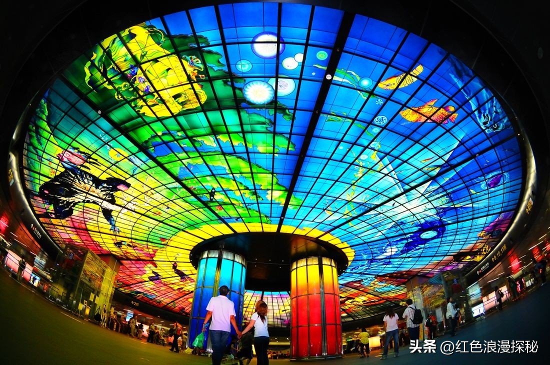 探访高雄：台湾南部的港口之城魅力呈现