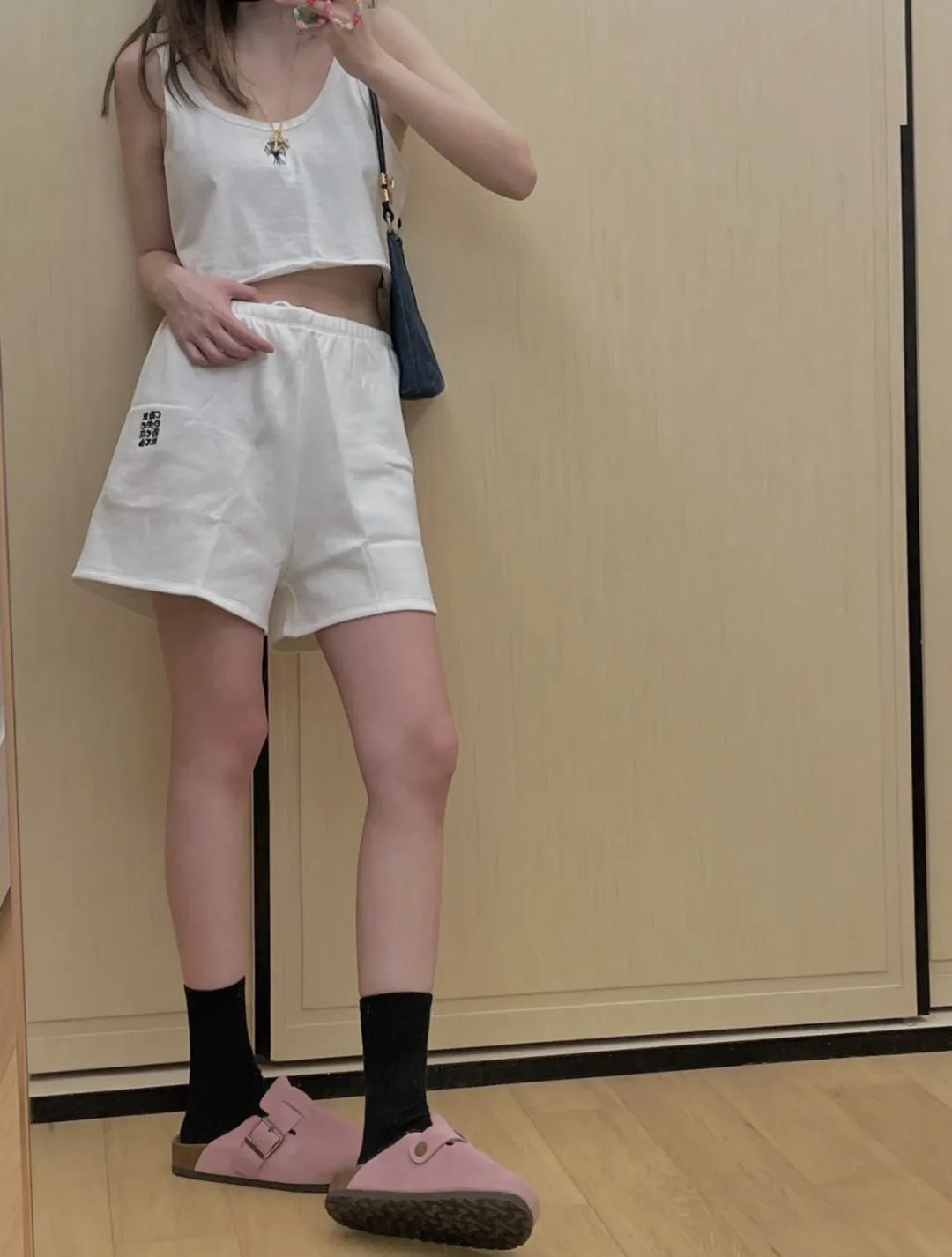 脚丑不敢穿凉鞋,脚特别臭不敢穿凉鞋