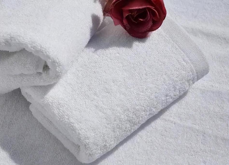 为什么有的女性*处私**没有毛？女性*处私**毛发的3个好处，别羞于了解