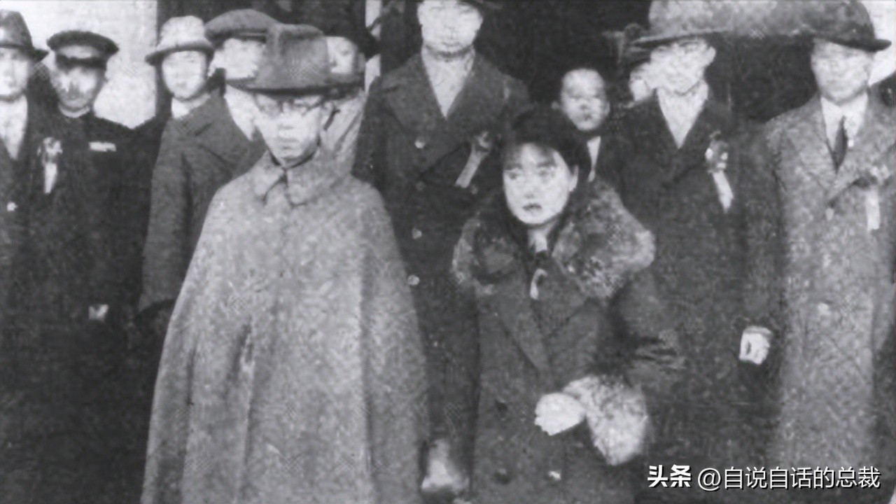 末代皇帝皇后染上烟瘾第几集,末代皇帝皇后婉容吸大烟