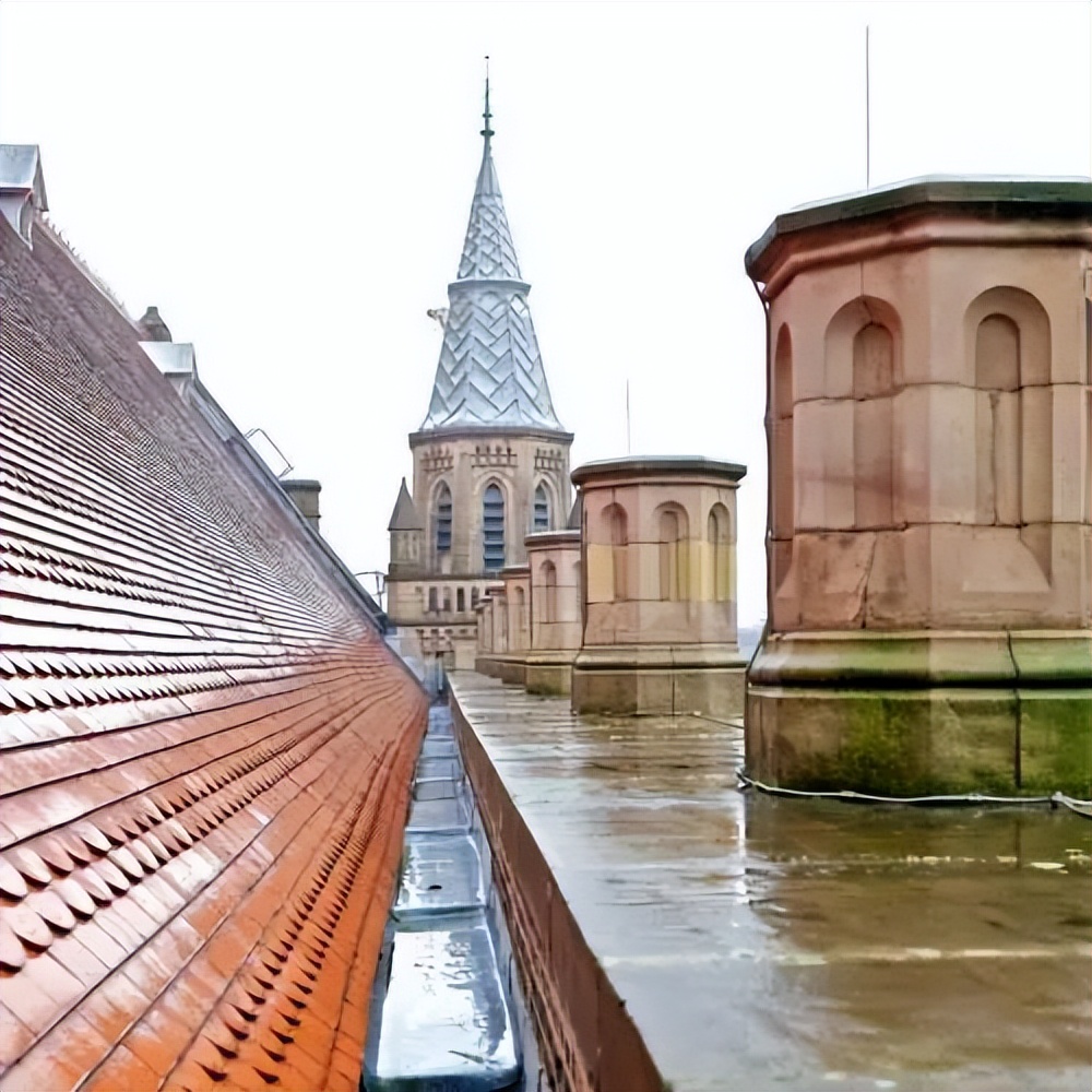 留学英国大学本科有哪些专业,英国留学硕士土木工程学校排名