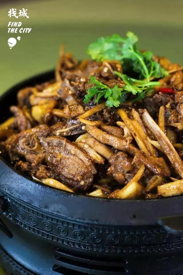 看完这些美食，我还是决定先守住绿码