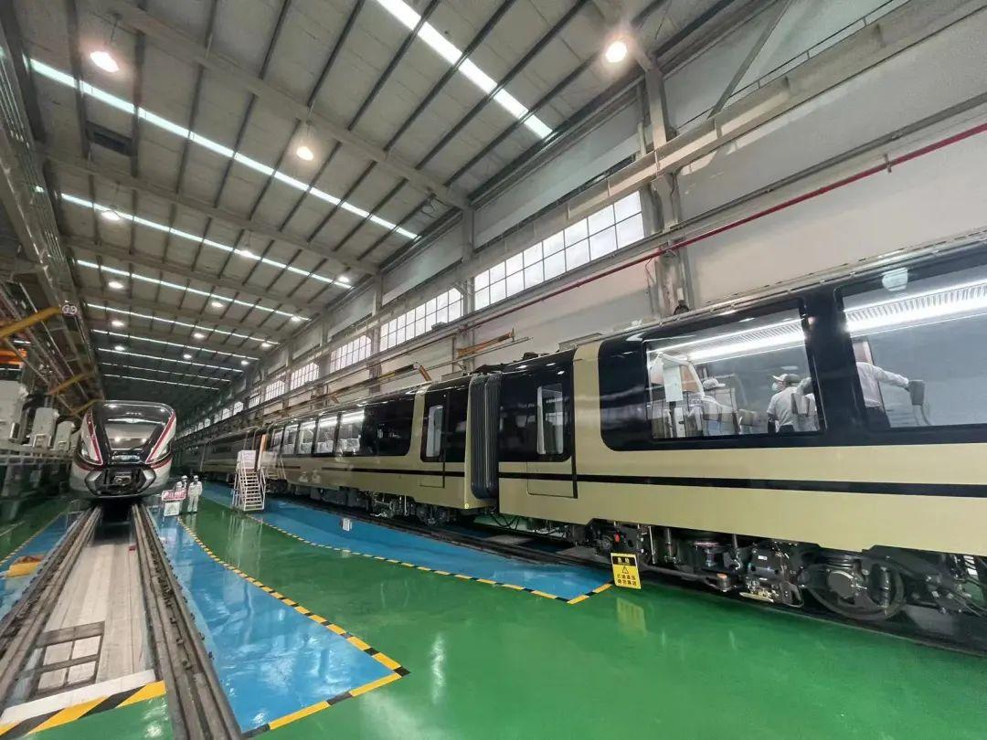 都江堰到四姑娘山开铁路是真的吗,都江堰到四姑娘山铁路开工时间