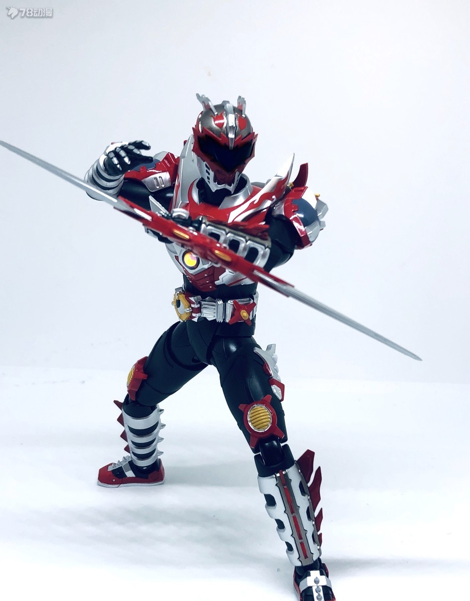 炎龙侠铠甲测评,炎龙侠升腾就是焰火的力量