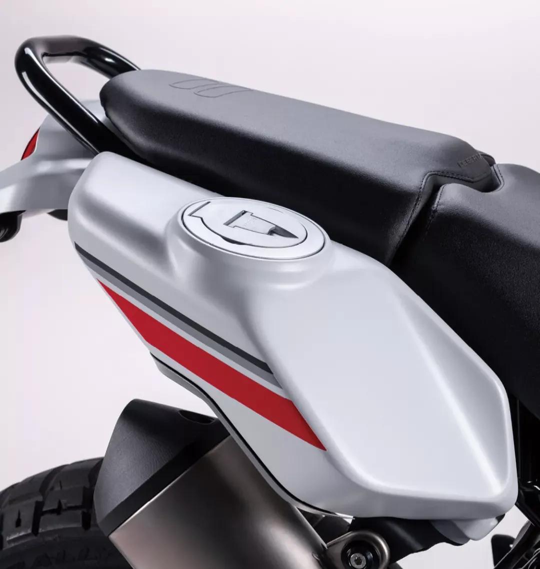 杜卡迪desertx概念版,ktm790adv和杜卡迪desertx